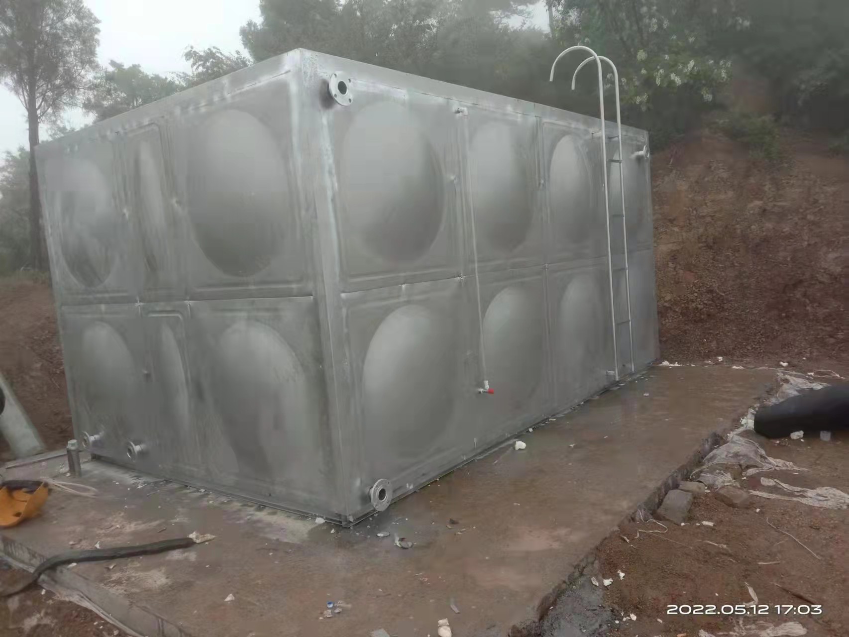 不锈钢保温水箱若何防腐
